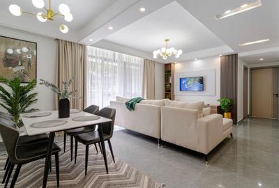 Serviced 2 Bed Apartment with En Suite at Riverside Drive