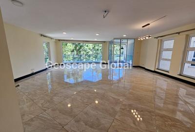 3 Bed Apartment with En Suite in Westlands Area