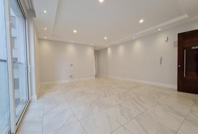 1 Bed Apartment with En Suite at Westlands