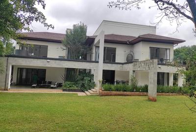 5 Bed Townhouse with Swimming Pool at Ololua Road