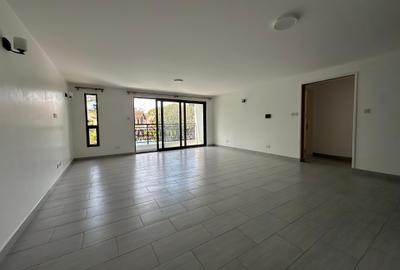 3 Bed Apartment with En Suite at Lavington