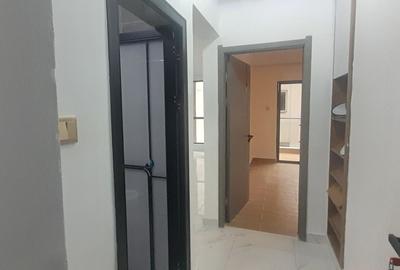 Serviced 1 Bed Apartment with Gym at Wood Avenue