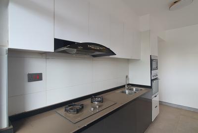 3 Bed Apartment with En Suite at Oloitoktok Road - 4