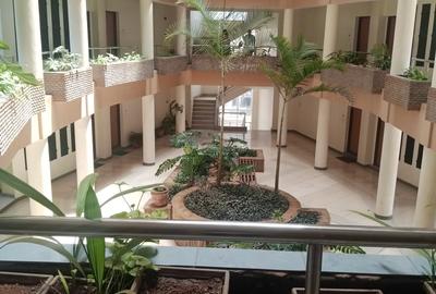 3 Bed Apartment with En Suite in Westlands Area - 2