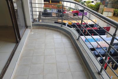 Serviced 2 Bed Apartment with En Suite in Garden Estate - 3