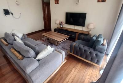 Serviced 1 Bed Apartment with En Suite at School Lane