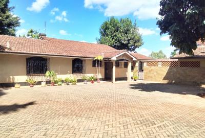 4 Bed House with Swimming Pool in Loresho