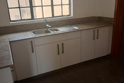 2 Bed Apartment with En Suite at St. Michael'S Road - 4