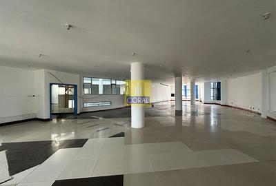 2,934 ft² Office with Service Charge Included in Westlands Area - 2