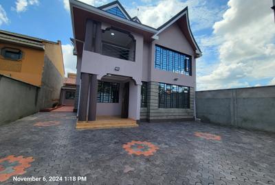 4 Bed House with En Suite at Membly Estate