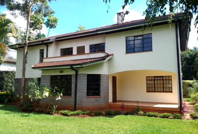 5 Bed House with Staff Quarters in Gigiri