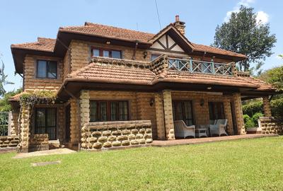 3 Bed House with En Suite in Ridgeways