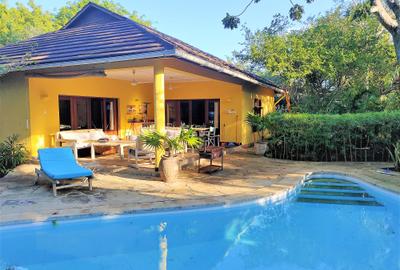 3 Bed Villa with En Suite in Diani