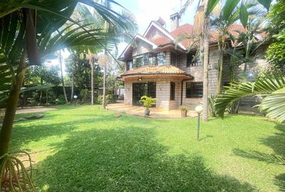 5 Bed Townhouse with En Suite in Lavington