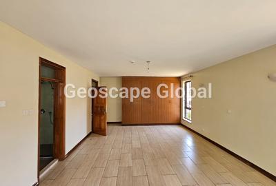 4 Bed Townhouse with En Suite in Runda