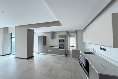 2 Bed Apartment with En Suite at Westlands - 2