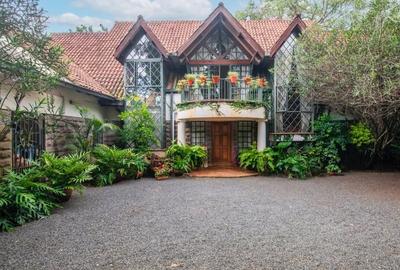 4 Bed House with En Suite at Runda