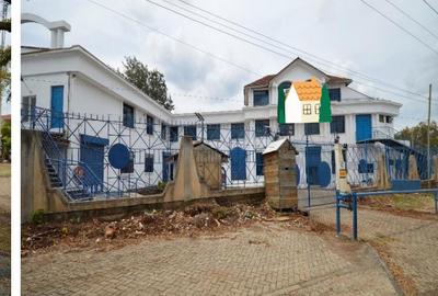 12,471 ft² Commercial Property with Parking in Langata