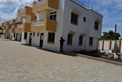 3 Bed Apartment with En Suite at Greenwood Mtwapa