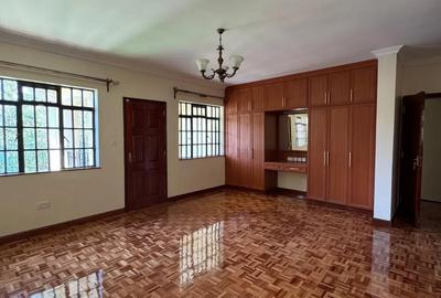 4 Bed Townhouse with En Suite at Chalbi Drive - 4