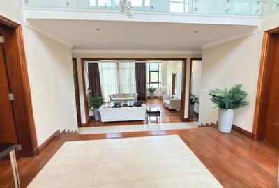 5 Bed Townhouse with En Suite at Karen - 4