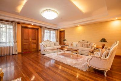 4 Bed House with En Suite in Karen - 2