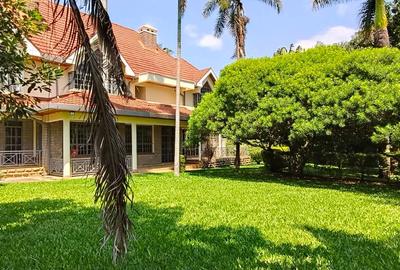 5 Bed Townhouse with En Suite in Runda