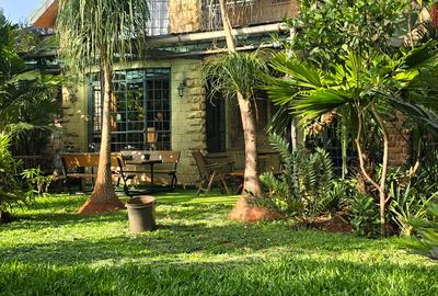 Furnished 3 Bed Apartment with En Suite at Nyari Redhil Road - 2