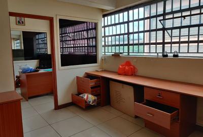 1,250 ft² Office with Service Charge Included in Ruaraka - 4