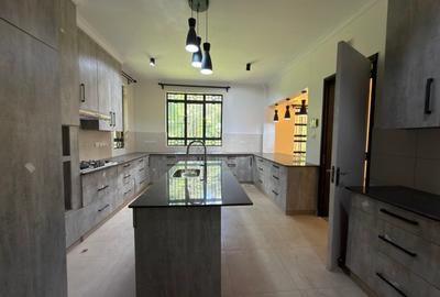 4 Bed Villa with En Suite in Karen - 3