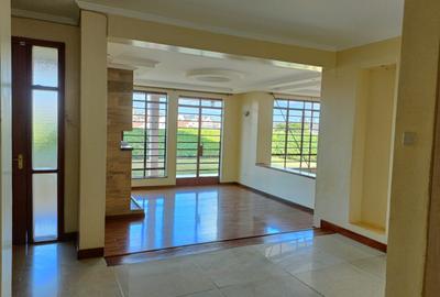 4 Bed House with En Suite in Runda - 4