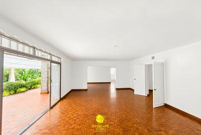 5 Bed House with En Suite in Lower Kabete