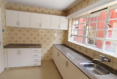 3 Bed Apartment with En Suite in Kileleshwa - 2