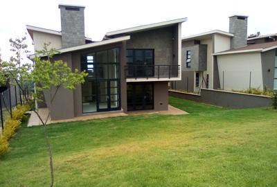 4 Bed Townhouse with En Suite at Tilisi