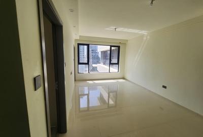 1 Bed Apartment with En Suite at Westlands Road - 2