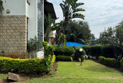 5 Bed Townhouse with En Suite at Lavington