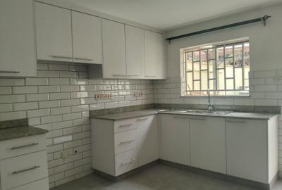 3 Bed Townhouse with En Suite in Kilimani