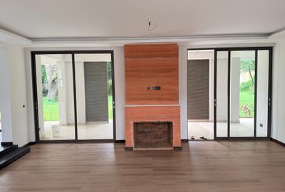 5 Bed Villa with En Suite in Karen - 3