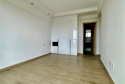 2 Bed Apartment with En Suite at Rhapta Road