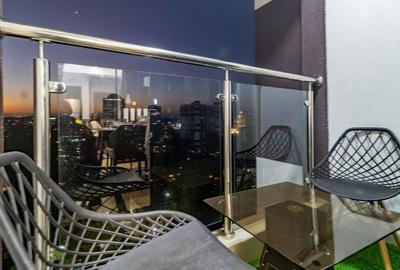 Serviced 1 Bed Apartment with En Suite at Westlands - 4