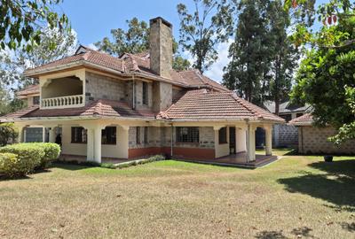 4 Bed House with En Suite in Karen