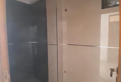 2 Bed Apartment with En Suite in Tudor