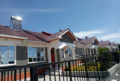 3 Bed House with En Suite at Malaa Town - 4