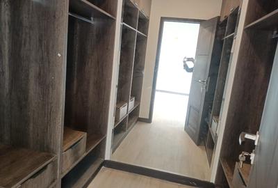3 Bed Apartment with En Suite in Riverside