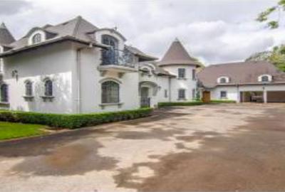 5 Bed Villa with En Suite in Kitisuru