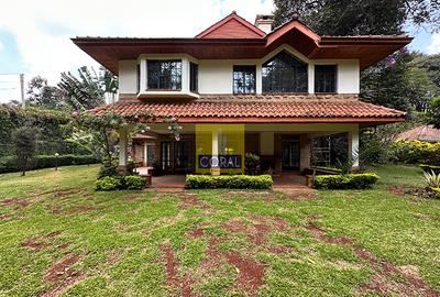 5 Bed House in Rosslyn