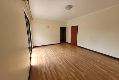 3 Bed Apartment with En Suite at Rhapta Rd - 4