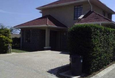 3 Bed Villa with En Suite at Mombasa Road