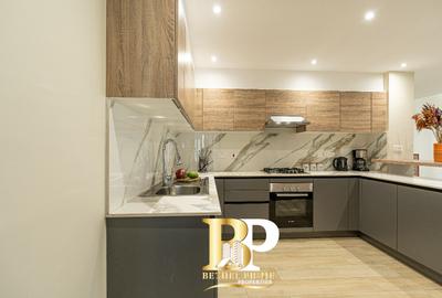 Serviced 2 Bed Apartment with En Suite in Riverside