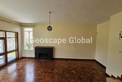 4 Bed House with En Suite in Runda - 3